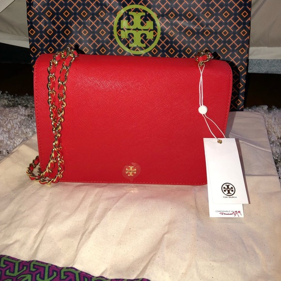 Tory Burch Handbags - ‼️MAKE AN OFFER‼️Tory Burch Emerson adjustable bag